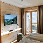 Hotel Wald&wiesn